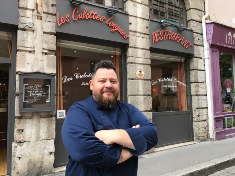 Découvrez l'ambiance généreuse des culottes longues à Lyon